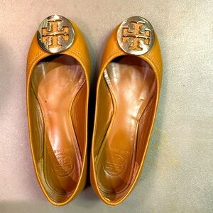 Tory Burch Women’s Claire Ballet Flats